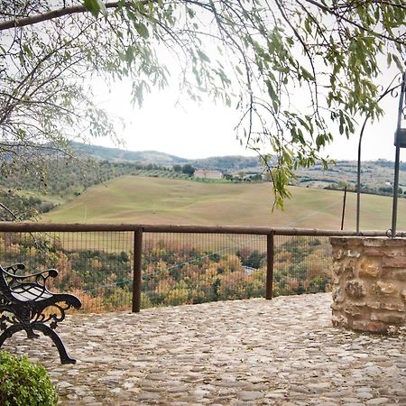 Agriturismo Grossola กัสตีลีโยเน ดิ ออร์ชา ภายนอก รูปภาพ