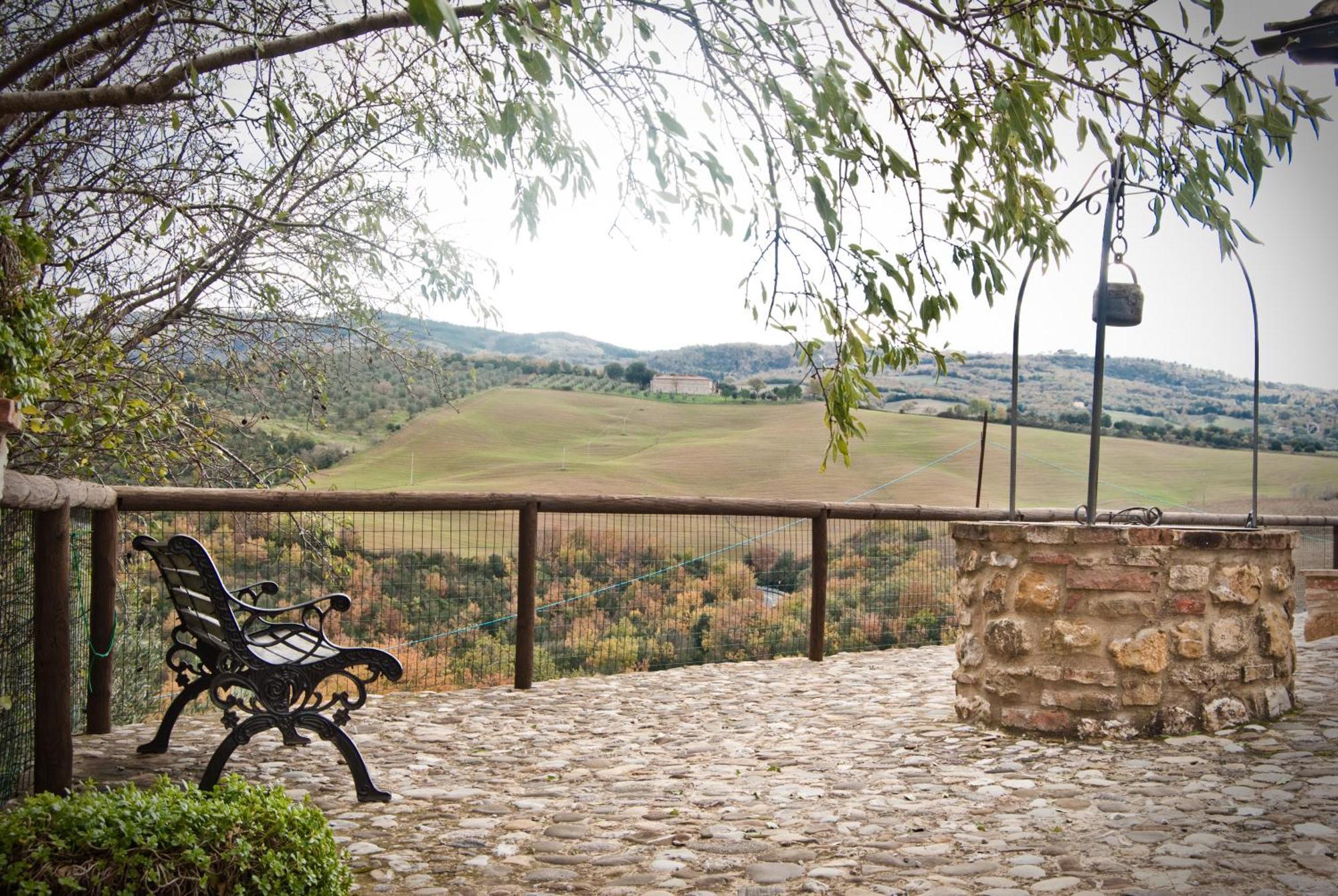 Agriturismo Grossola กัสตีลีโยเน ดิ ออร์ชา ภายนอก รูปภาพ