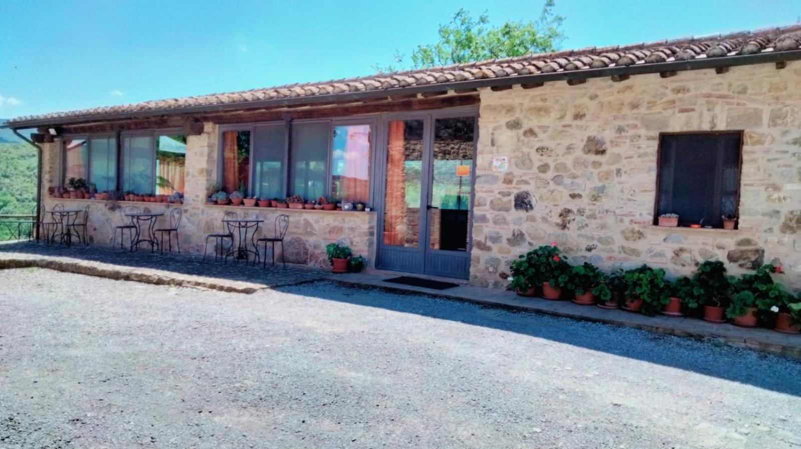 Agriturismo Grossola กัสตีลีโยเน ดิ ออร์ชา ภายนอก รูปภาพ