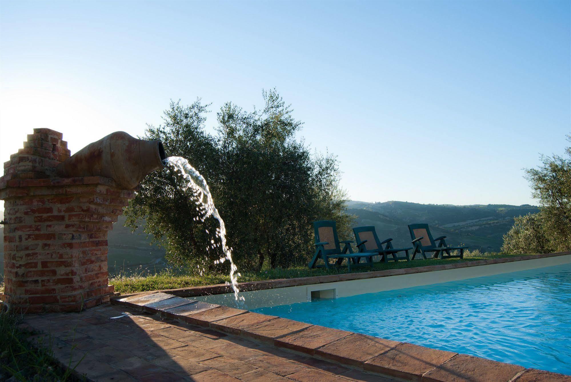 Agriturismo Grossola กัสตีลีโยเน ดิ ออร์ชา ภายนอก รูปภาพ