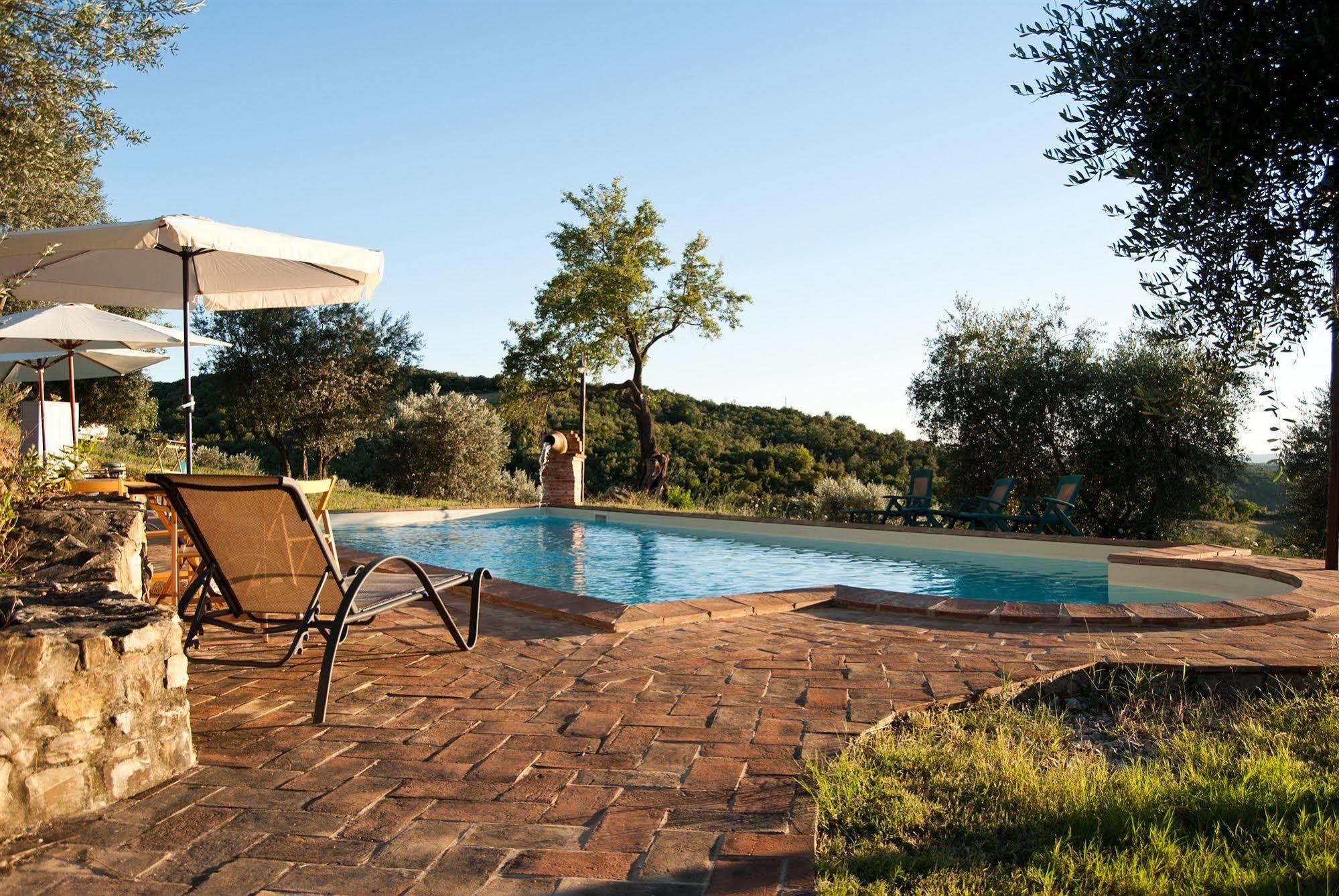 Agriturismo Grossola กัสตีลีโยเน ดิ ออร์ชา ภายนอก รูปภาพ