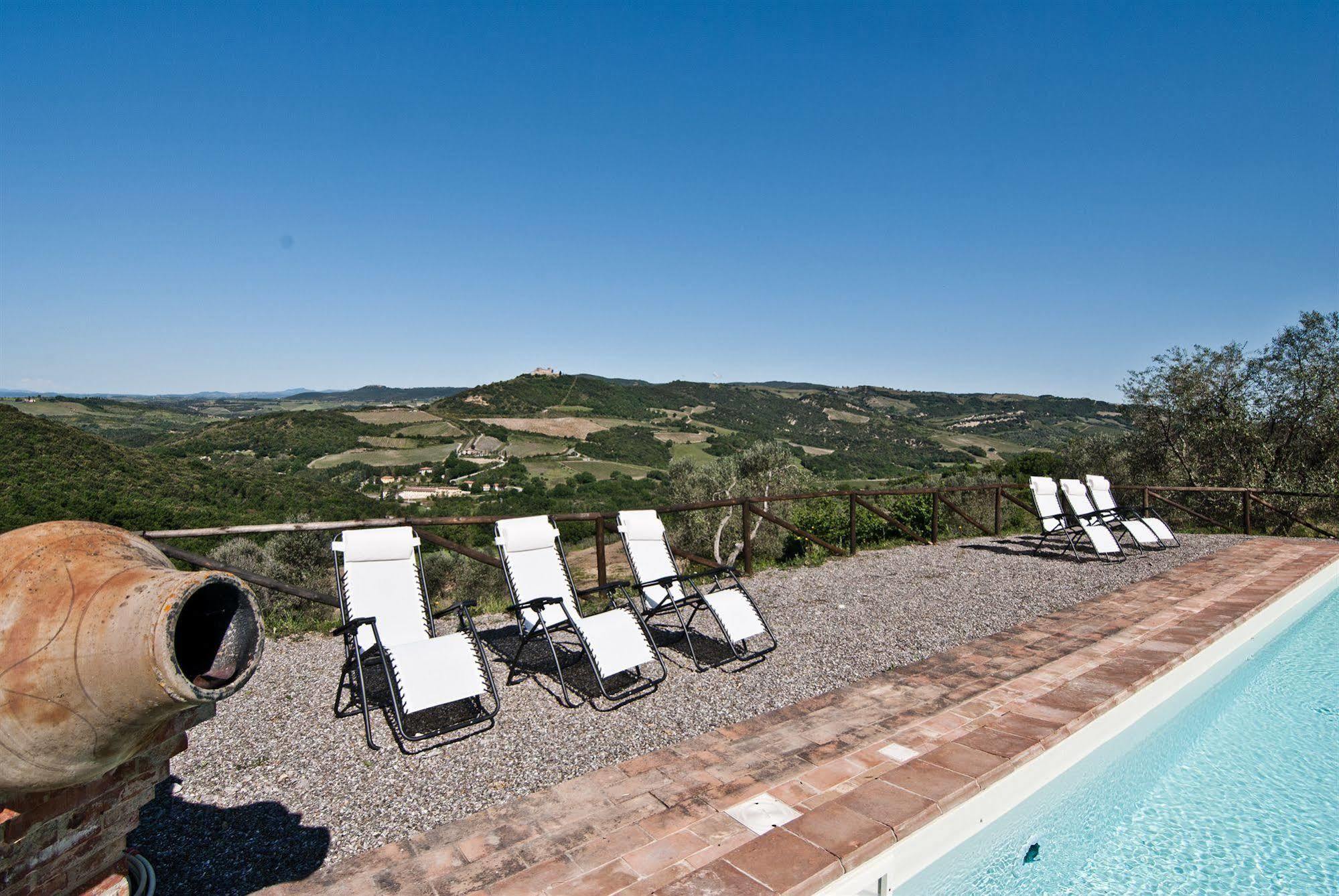 Agriturismo Grossola กัสตีลีโยเน ดิ ออร์ชา ภายนอก รูปภาพ