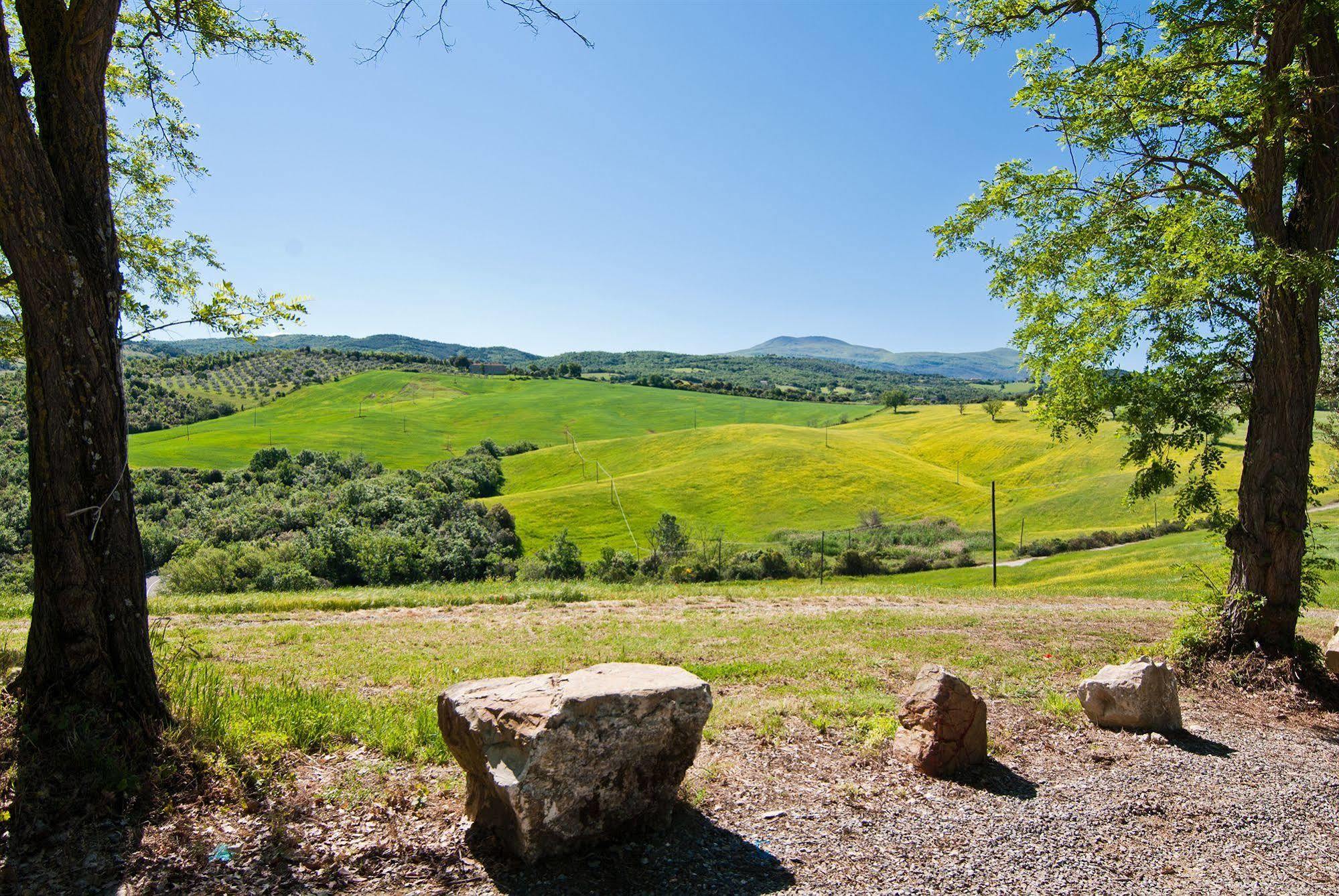 Agriturismo Grossola กัสตีลีโยเน ดิ ออร์ชา ภายนอก รูปภาพ