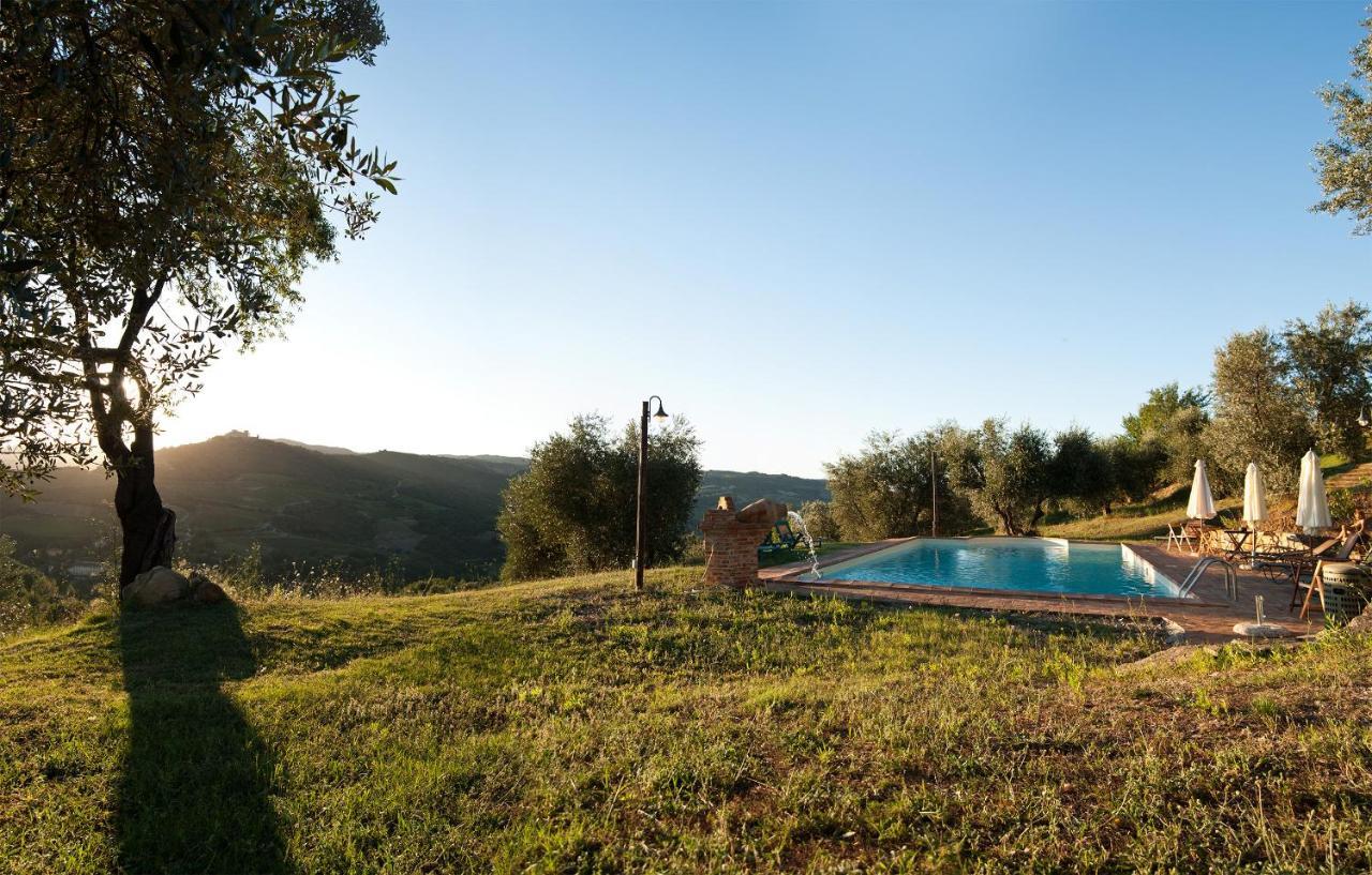 Agriturismo Grossola กัสตีลีโยเน ดิ ออร์ชา ภายนอก รูปภาพ